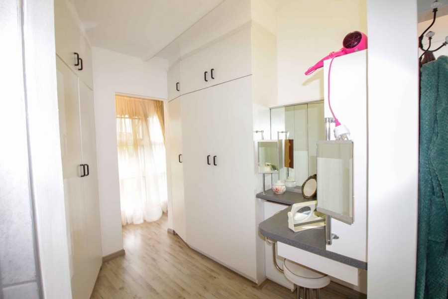3 Bedroom Property for Sale in Wavecrest Eastern Cape